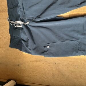 Women’s figs Kade Cargo dark harbor